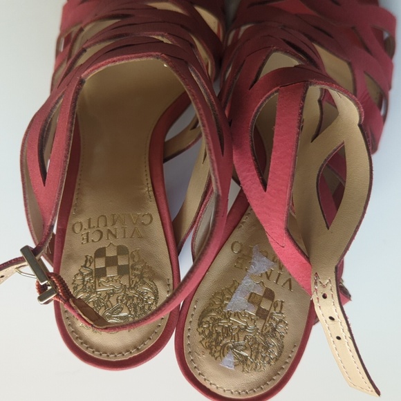 Vince Camuto Strapy Sandals Block heel Size 6m - Picture 2 of 6